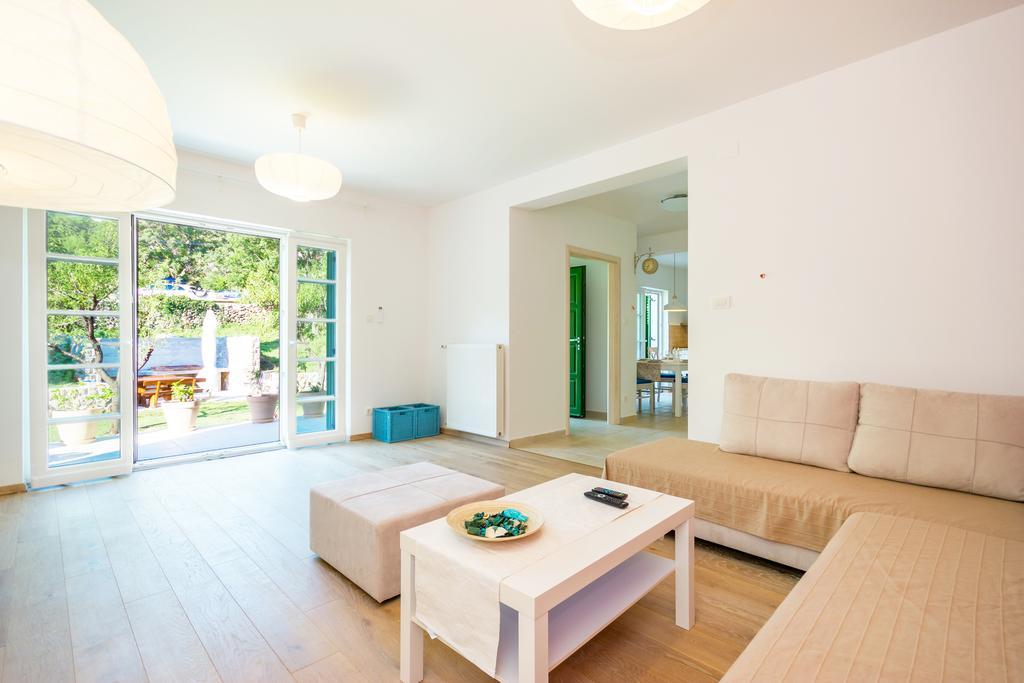 Apartment Barbina Kastelina Sveti Juraj Kamer foto