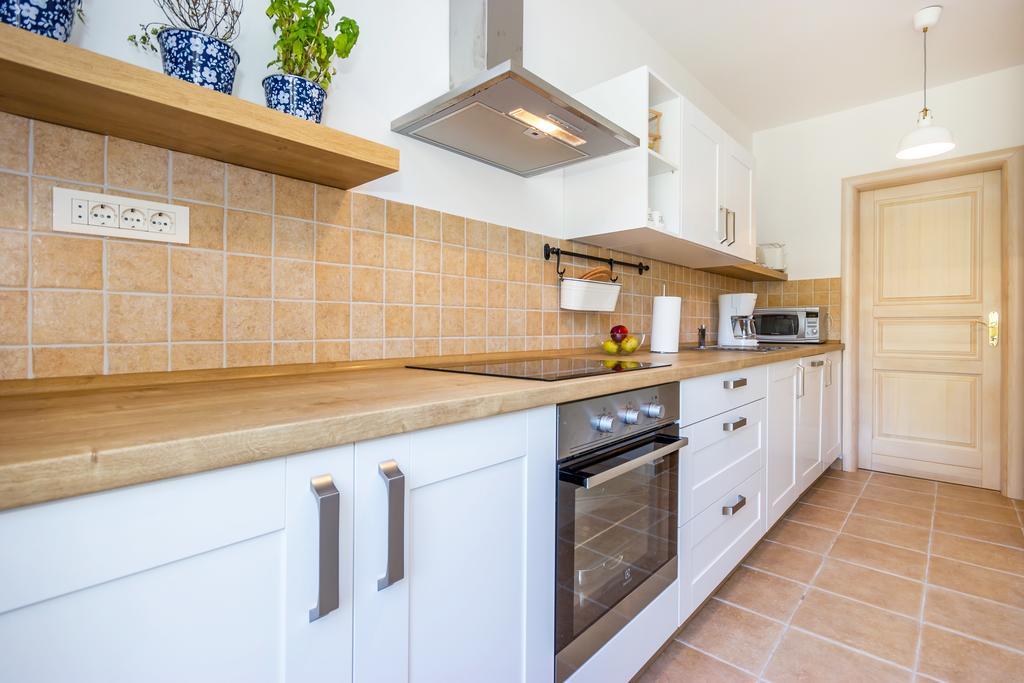 Apartment Barbina Kastelina Sveti Juraj Buitenkant foto